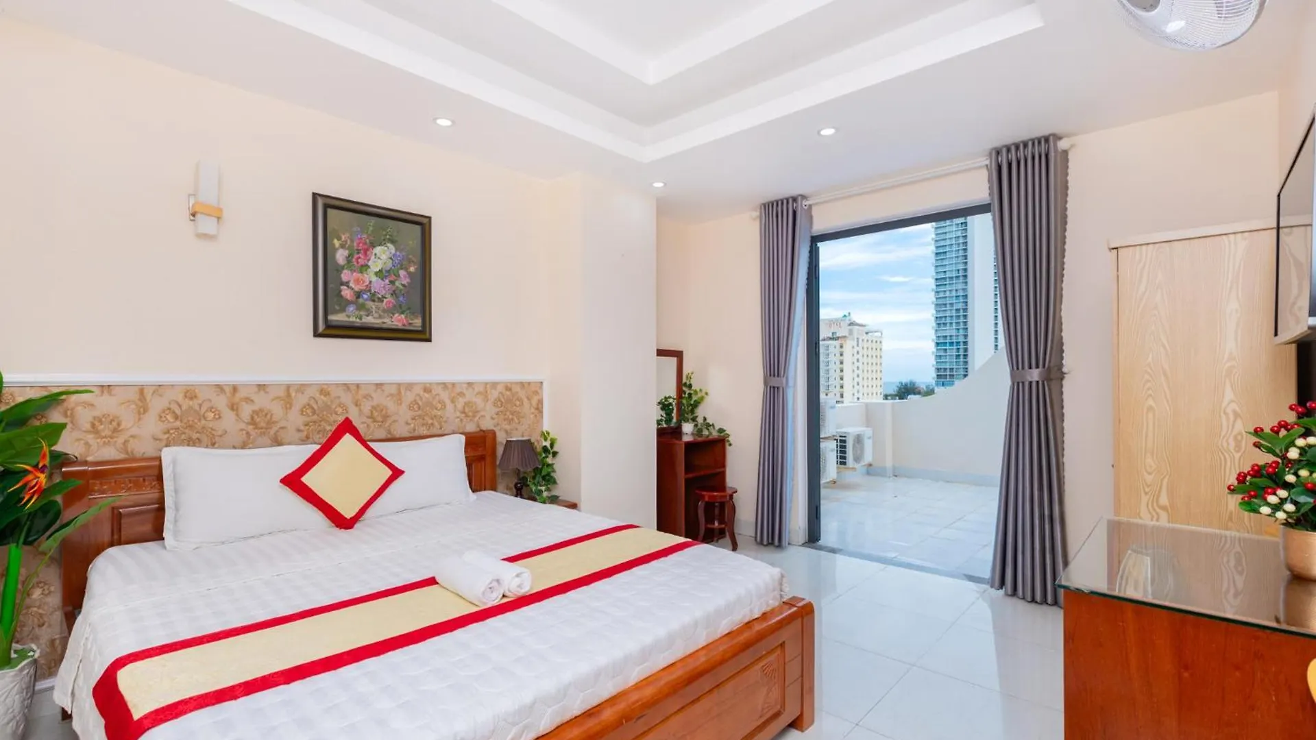 Bien Vang Vung Tau Hotel 2*,